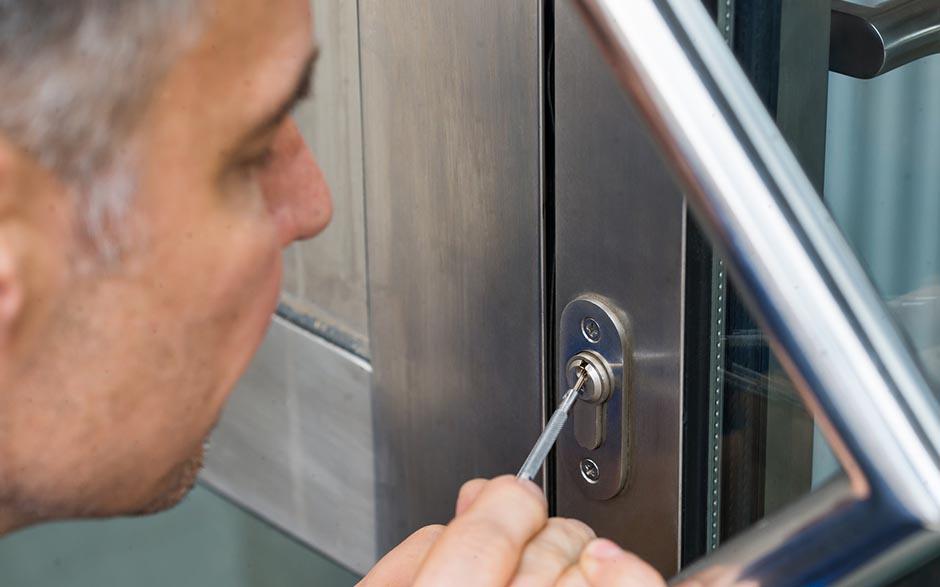 dépannage en urgence serrurier Châtillon